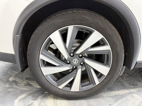 Used 2017 Nissan Murano Platinum AWD/4WD image 29