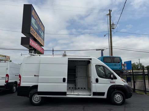 Used 2022 RAM ProMaster 3500 FWD image 12
