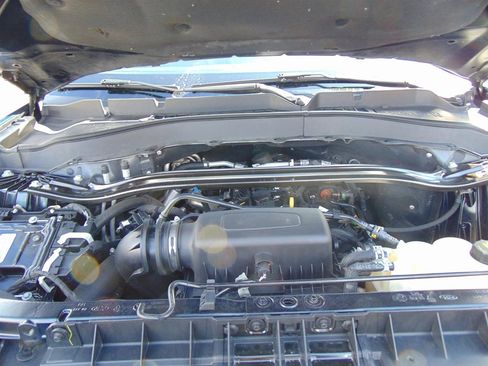 Used 2021 Ford Explorer Limited image 47