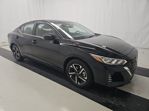 Used 2024 Nissan Sentra SV image 4