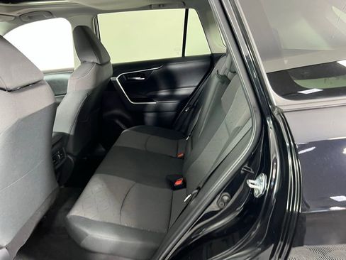 Used 2024 Toyota RAV4 XLE image 27