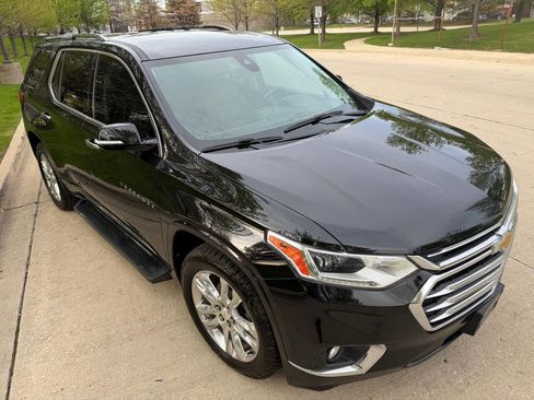 Used 2018 Chevrolet Traverse High Country AWD/4WD image 12