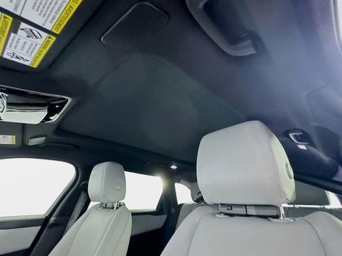 Used 2026 Land Rover Range Rover Velar Dynamic SE image 14