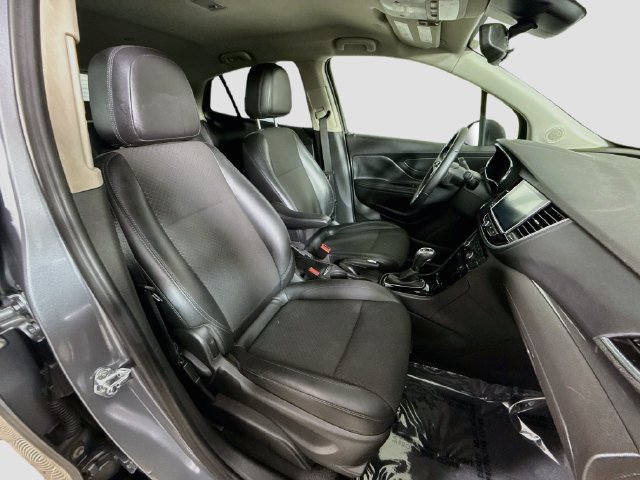 Used 2019 Buick Encore Preferred w/ Safety Package FWD image 28