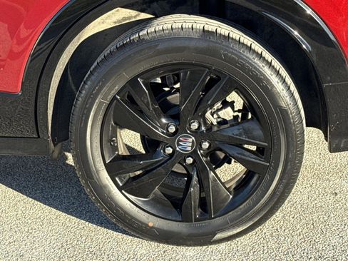 Used 2024 Buick Encore GX Sport Touring w/ Advanced Technology Package image 9