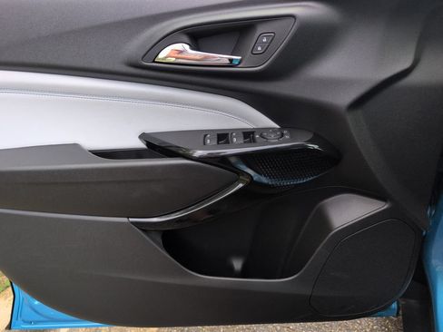 New 2026 Chevrolet Trax LT FWD image 15