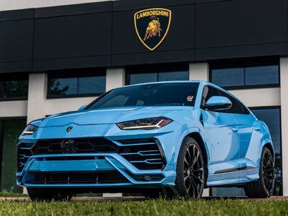 Used 2022 Lamborghini Urus
