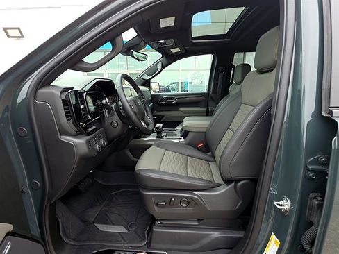Used 2026 Chevrolet Silverado 1500 ZR2 AWD/4WD image 10