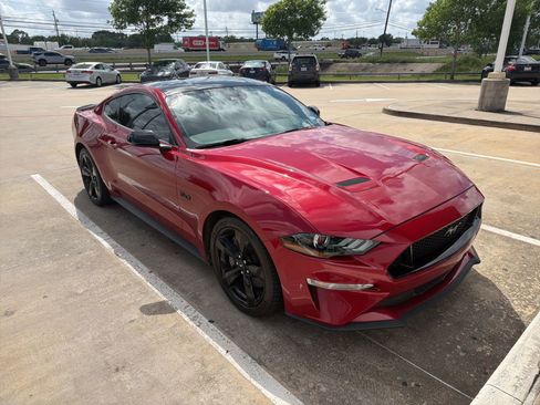 Used 2022 Ford Mustang GT Premium w/ Equipment Group 401A RWD image 1