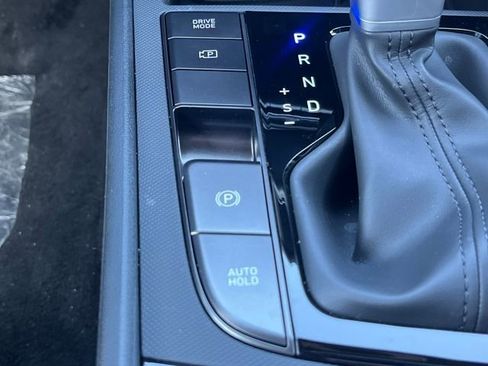 New 2026 Hyundai Elantra SEL Sport Premium FWD image 32