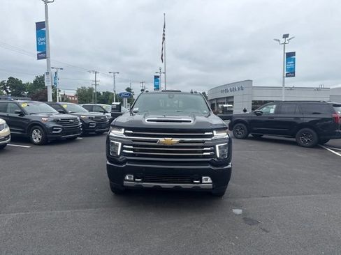 Used 2021 Chevrolet Silverado 3500 High Country w/ Snow Plow Prep/Camper Package AWD/4WD image 2