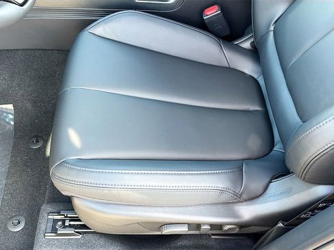 New 2026 Subaru Outback Premium AWD/4WD image 16