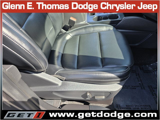 Used 2025 Ford Escape Platinum AWD/4WD image 34