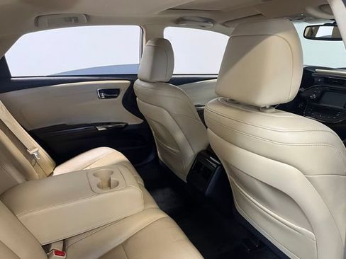 Used 2015 Toyota Avalon XLE Touring FWD image 14