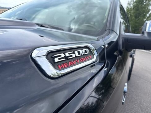 Used 2019 RAM 2500 Limited AWD/4WD image 18