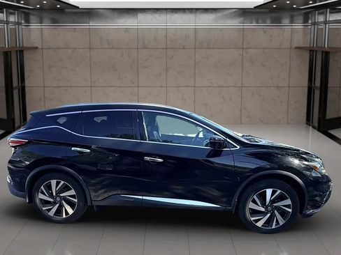 Used 2018 Nissan Murano Platinum w/ Cargo Package FWD image 2