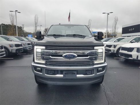Used 2018 Ford F250 Lariat w/ Lariat Ultimate Package image 2