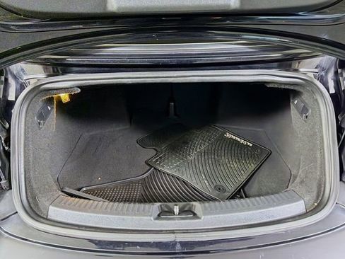 Used 2013 Volkswagen Beetle 2.0T image 23