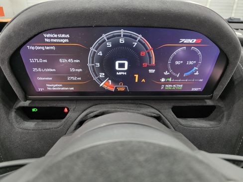 Used 2022 McLaren 720S Spider image 11