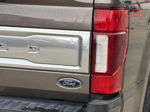 Used 2022 Ford F250 Limited w/ FX4 Off-Road Package AWD/4WD image 6
