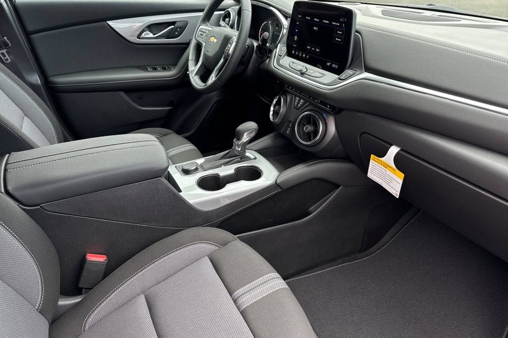 New 2026 Chevrolet Blazer LT FWD image 16