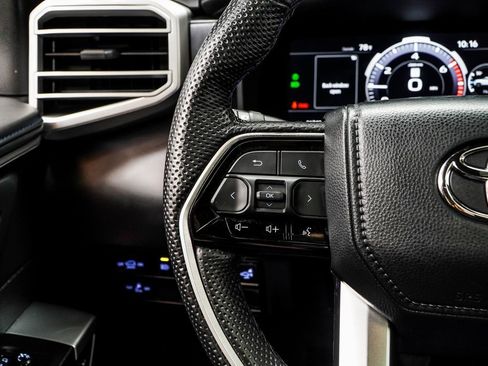 Used 2024 Toyota Sequoia Platinum image 41