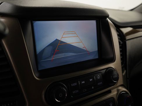 Used 2017 GMC Yukon Denali w/ Open Road Package image 24