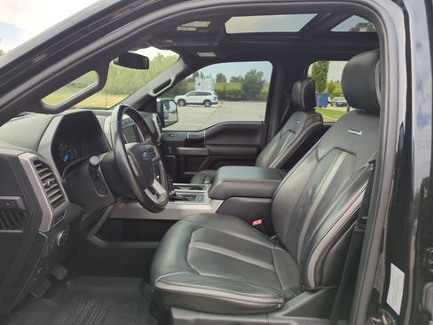 Used 2019 Ford F150 Platinum w/ Equipment Group 701A Luxury AWD/4WD image 14