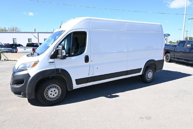 Used 2025 RAM ProMaster 2500 w/ Convenience Group FWD image 30