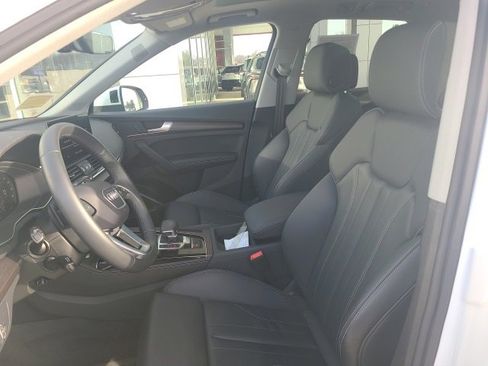 Used 2024 Audi Q5 2.0T Premium Plus w/ Premium Plus Package image 16
