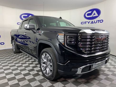 Used 2025 GMC Sierra 1500 Denali w/ Denali Reserve Package AWD/4WD image 1