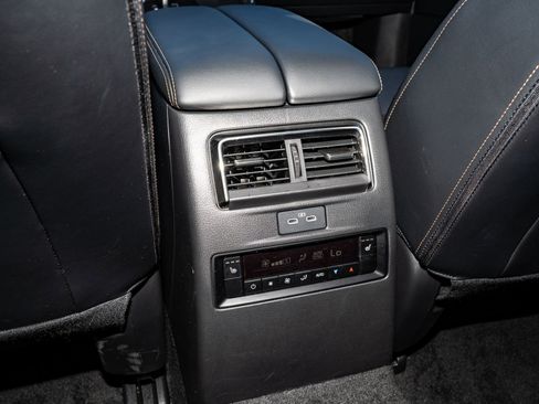 Used 2025 MAZDA CX-90 3.3 Turbo S w/ Premium Package image 21