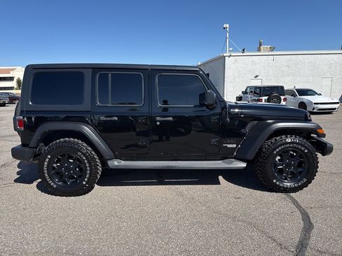 Used 2021 Jeep Wrangler Unlimited Sport image 8