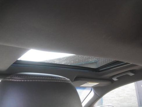 Used 2014 Ford Taurus SEL w/ Equipment Group 201A image 12