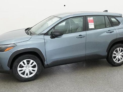 New 2026 Toyota Corolla Cross L image 9
