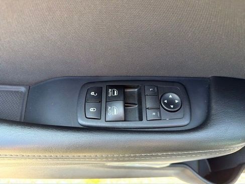 Used 2019 Dodge Challenger SXT AWD/4WD image 13