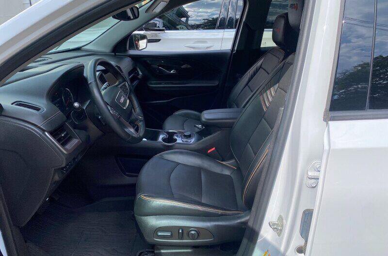Used 2023 GMC Terrain AT4 w/ Infotainment Package II AWD/4WD image 4