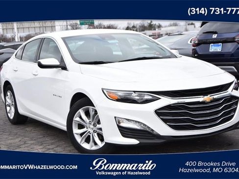 Used 2024 Chevrolet Malibu LT image 1