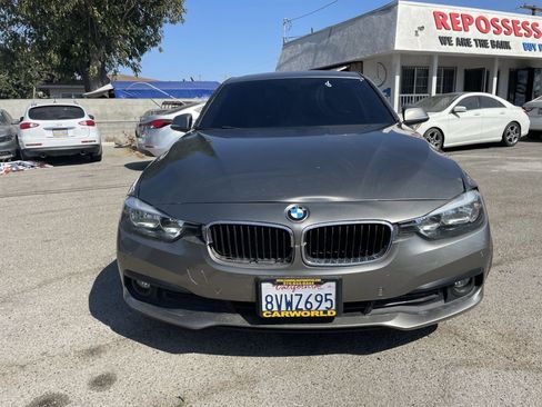 Used 2016 BMW 320i Sedan image 2