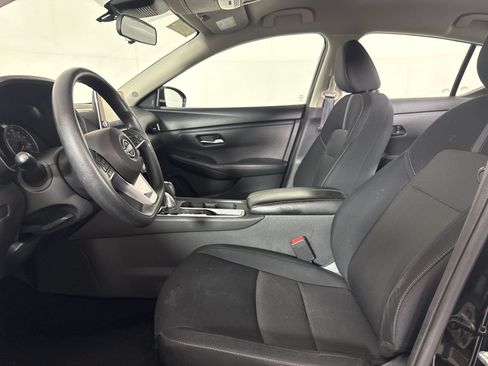Used 2024 Nissan Sentra SV FWD image 22