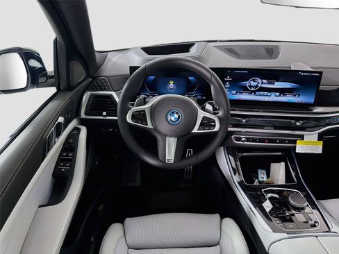 New 2026 BMW X5 xDrive50e w/ M Sport Package AWD/4WD image 20