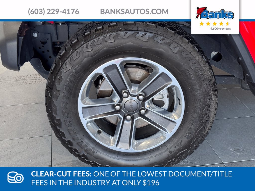 Used 2020 Jeep Wrangler Unlimited Sahara AWD/4WD image 4