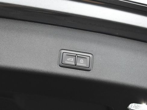 New 2026 Audi Q3 quattro 2.0T AWD/4WD image 20