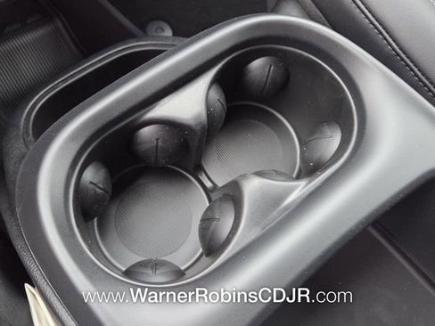 New 2026 Chrysler Pacifica Select image 24