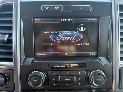 Used 2015 Ford F150 XLT w/ Equipment Group 302A Luxury AWD/4WD image 16