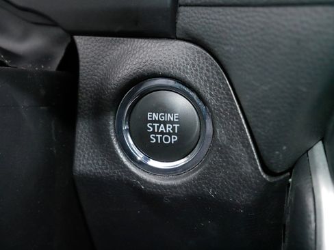 Certified 2025 Toyota RAV4 XLE image 30