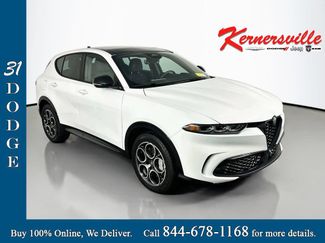 Used 2025 Alfa Romeo Tonale AWD/4WD video 1