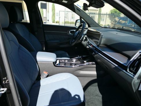 New 2025 Kia Sorento SX Prestige image 26