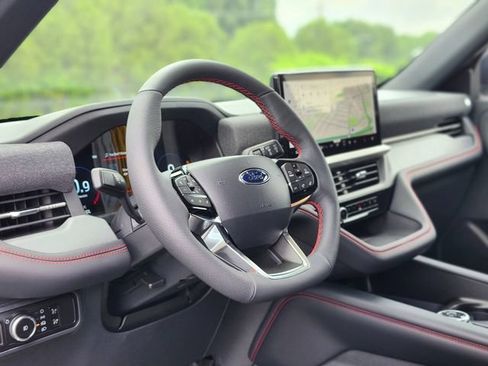 New 2026 Ford Explorer ST-Line w/ ST-Line Street Pack AWD/4WD image 21