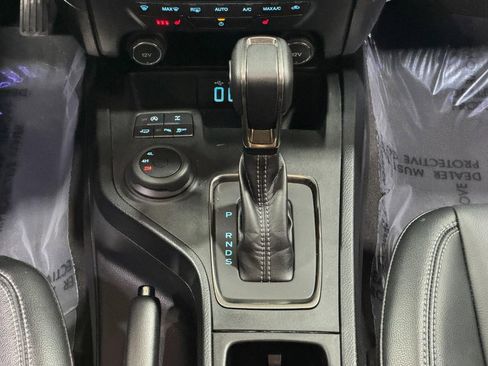 Used 2020 Ford Ranger Lariat w/ Equipment Group 501A Mid image 15